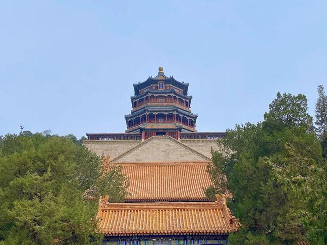 纯玩无购物美食游逛吃体验放心出游首选pg电子网站北京四日游报价：北京4日(图2)